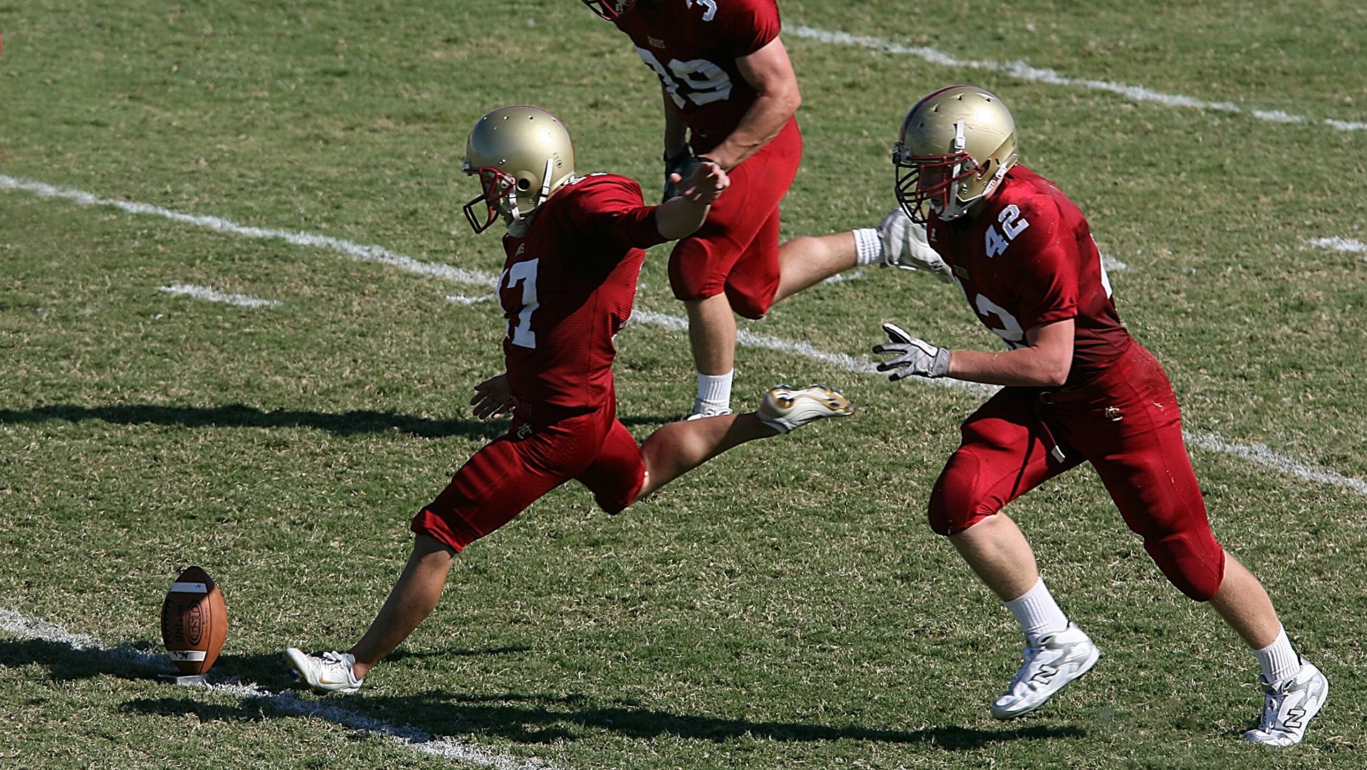 世界铁人三项混合接力赛 奥运新项目人气飙升 成观众最爱环节之一